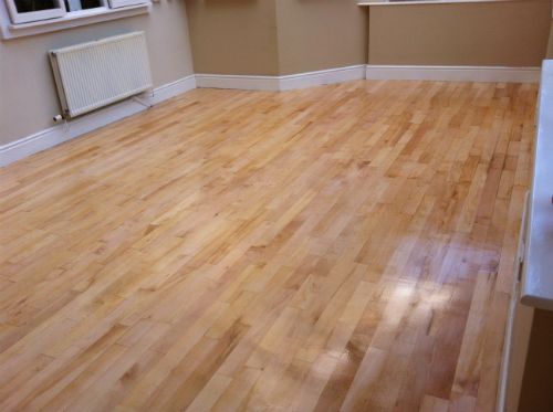 Floor Sanding Chehsire, Maple Strip Wood Flooring finished with Junckers HP Sport commercial lacquer